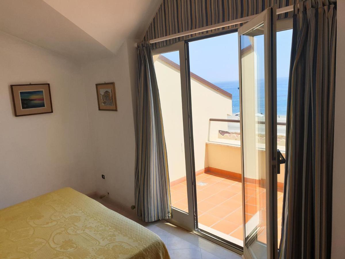 Casa Vacanze Umberto I Bova Marina Zewnętrze zdjęcie