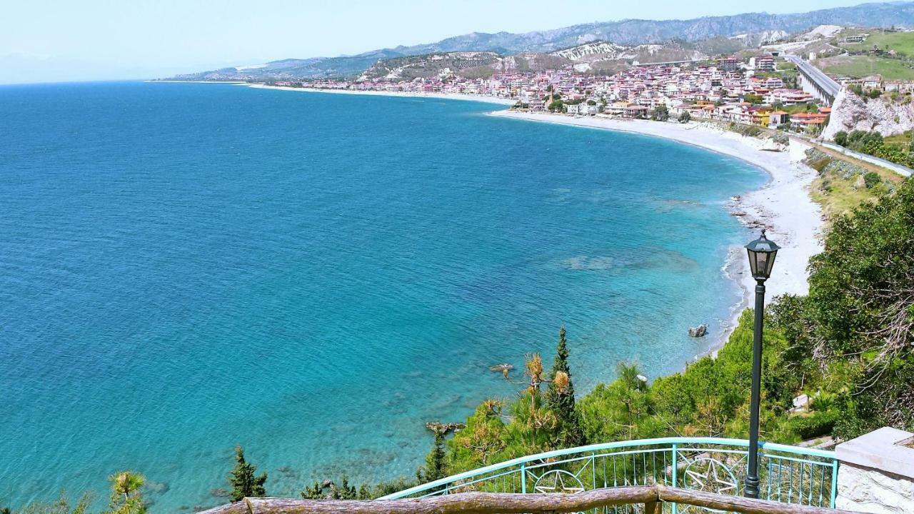 Casa Vacanze Umberto I Bova Marina Zewnętrze zdjęcie